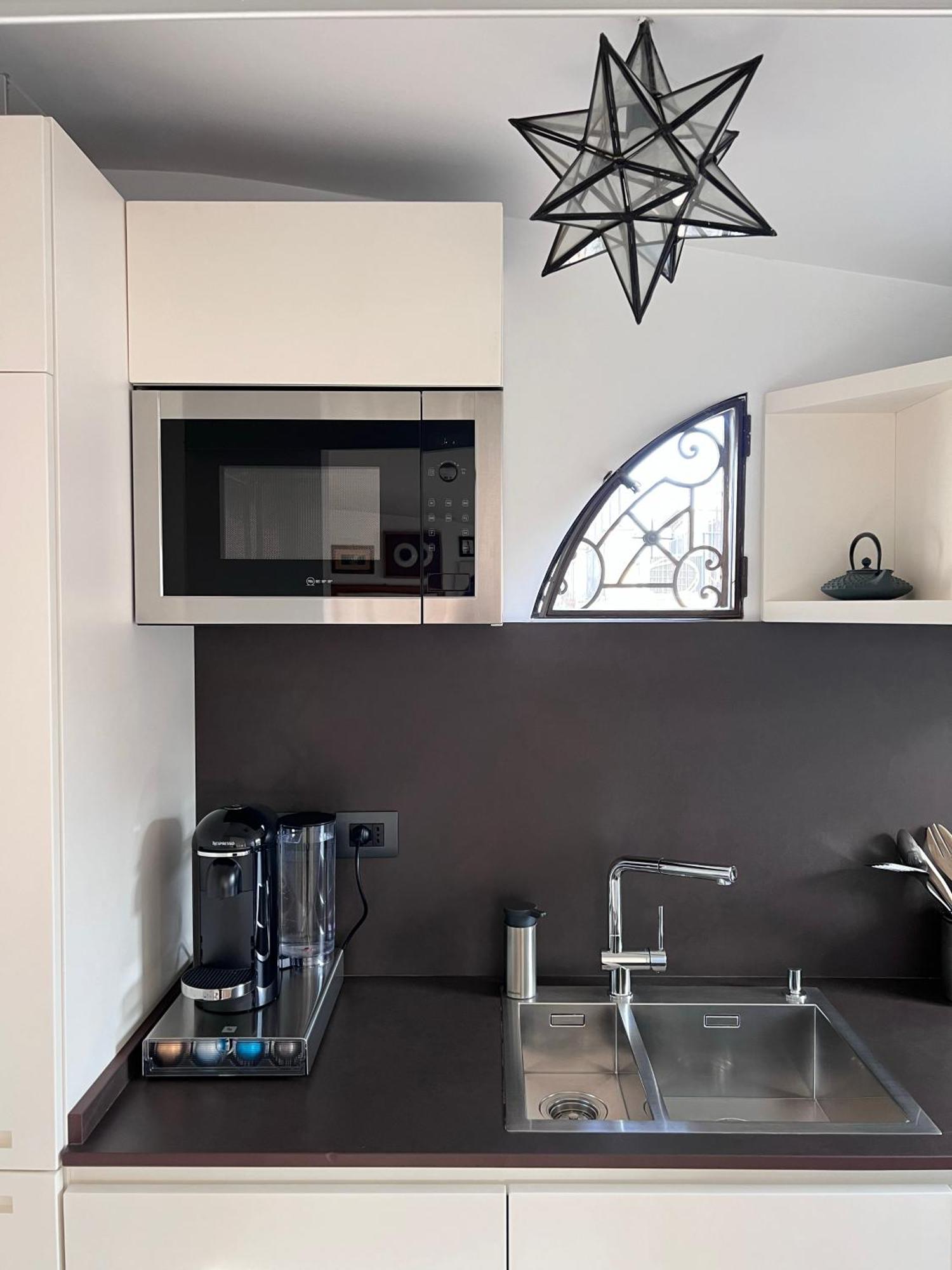 Apartment Art Lover's Loft Rom
