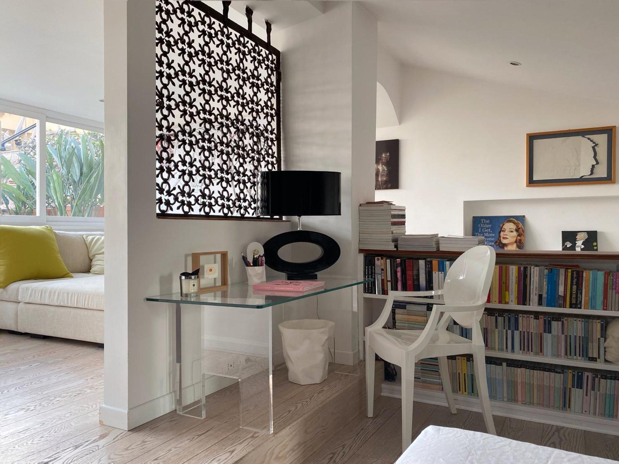 Apartment Art Lover's Loft